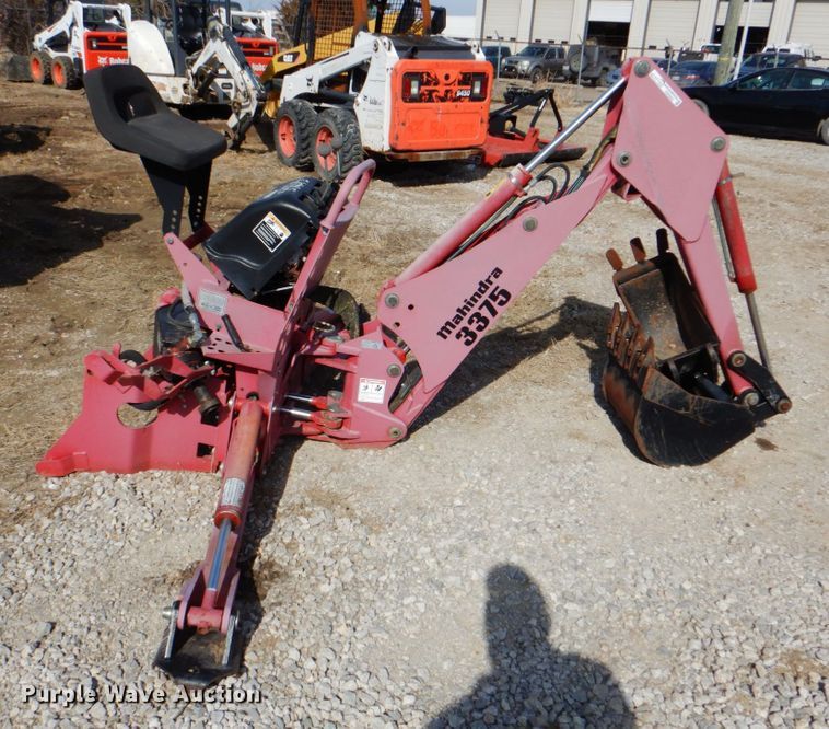 image for item HW9892 Mahindra 3375 backhoe attachment