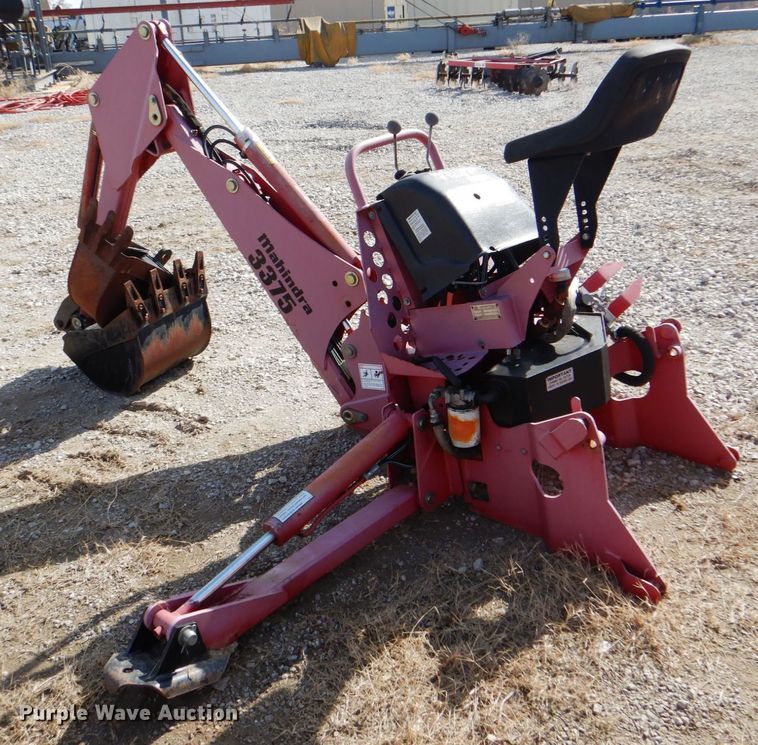 image for item HW9892 Mahindra 3375 backhoe attachment