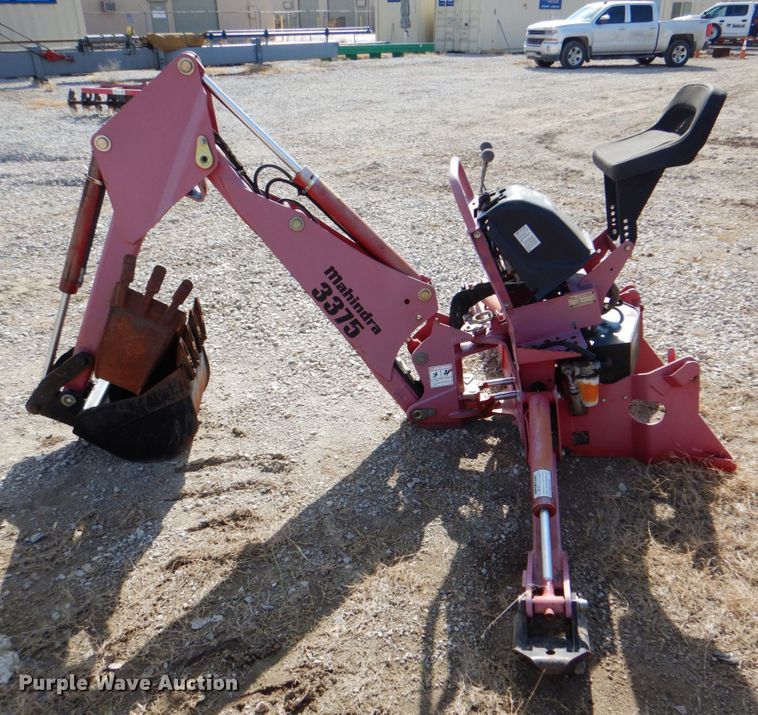 image for item HW9892 Mahindra 3375 backhoe attachment