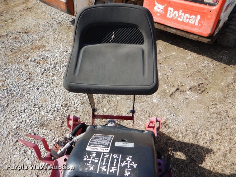 image for item HW9892 Mahindra 3375 backhoe attachment