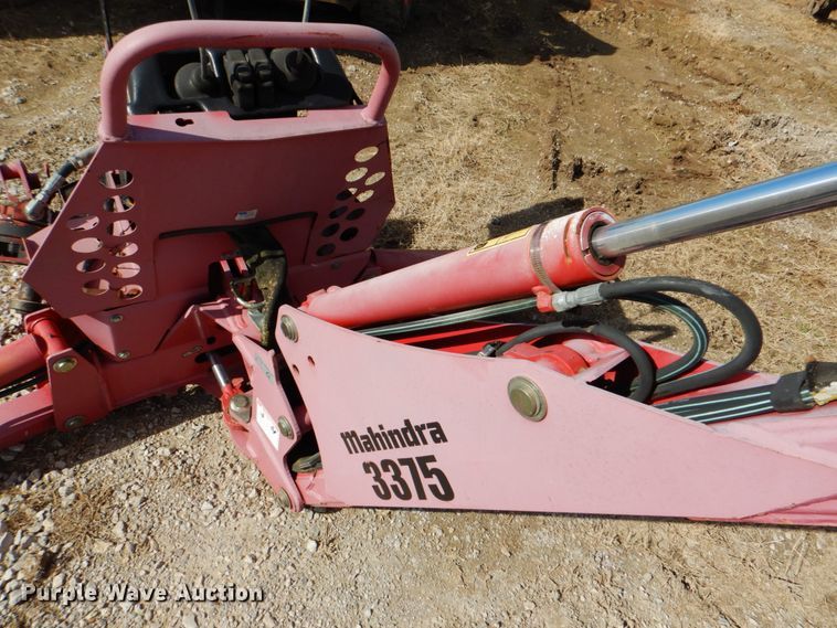 image for item HW9892 Mahindra 3375 backhoe attachment