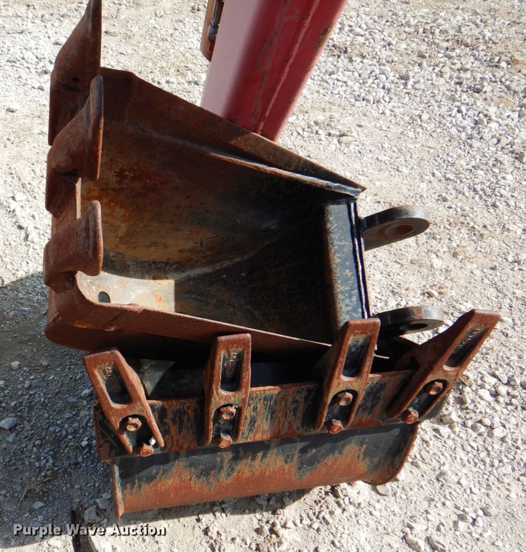 image for item HW9892 Mahindra 3375 backhoe attachment