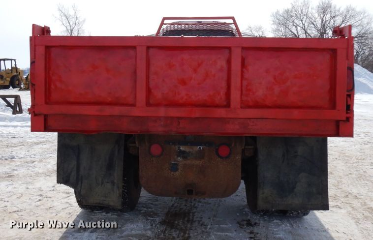 image for item HX9662 1999 GMC C6500  dump truck