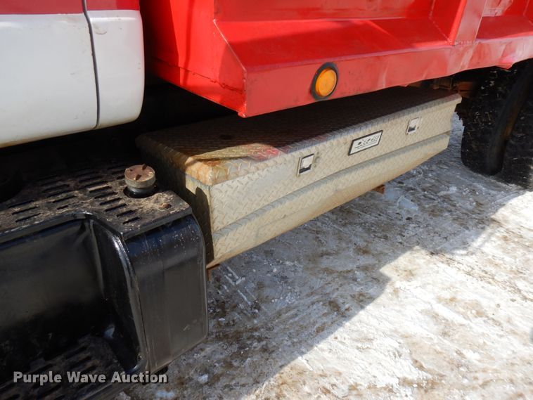 image for item HX9662 1999 GMC C6500  dump truck