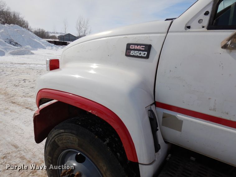 image for item HX9662 1999 GMC C6500  dump truck