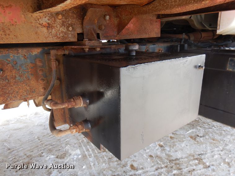 image for item HX9662 1999 GMC C6500  dump truck