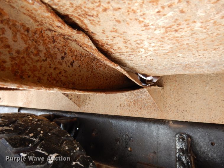 image for item HX9662 1999 GMC C6500  dump truck