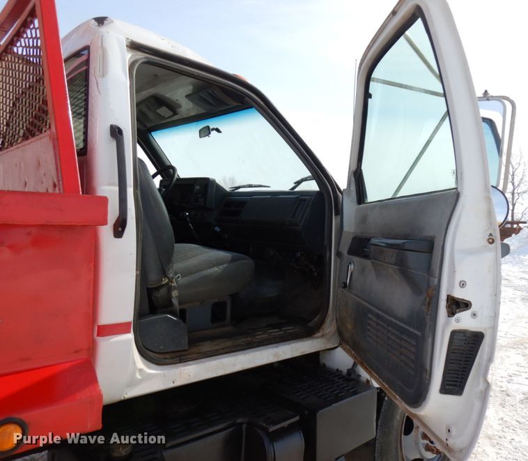 image for item HX9662 1999 GMC C6500  dump truck