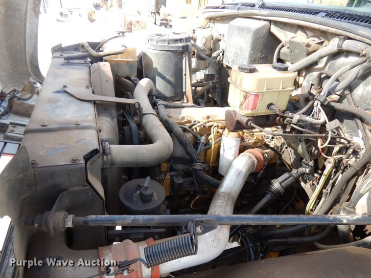 image for item HX9662 1999 GMC C6500  dump truck