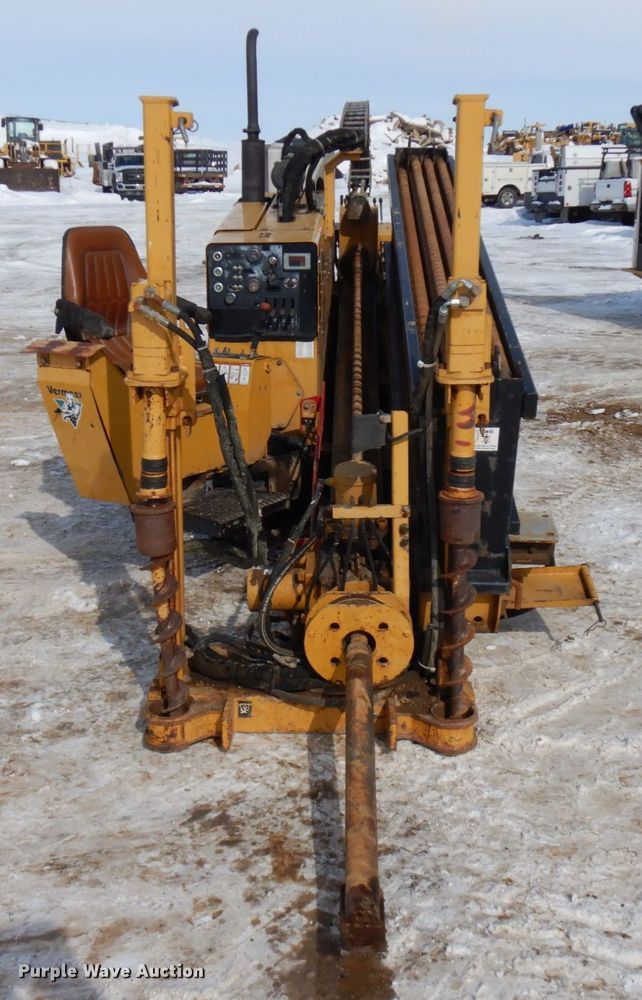 image for item HX9663 1999 Vermeer D10X15  directional boring unit