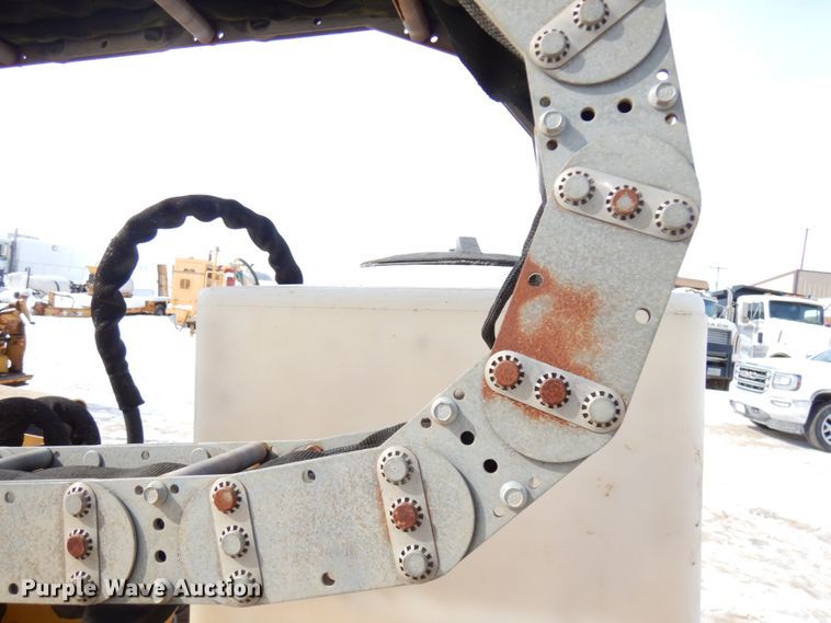 image for item HX9663 1999 Vermeer D10X15  directional boring unit