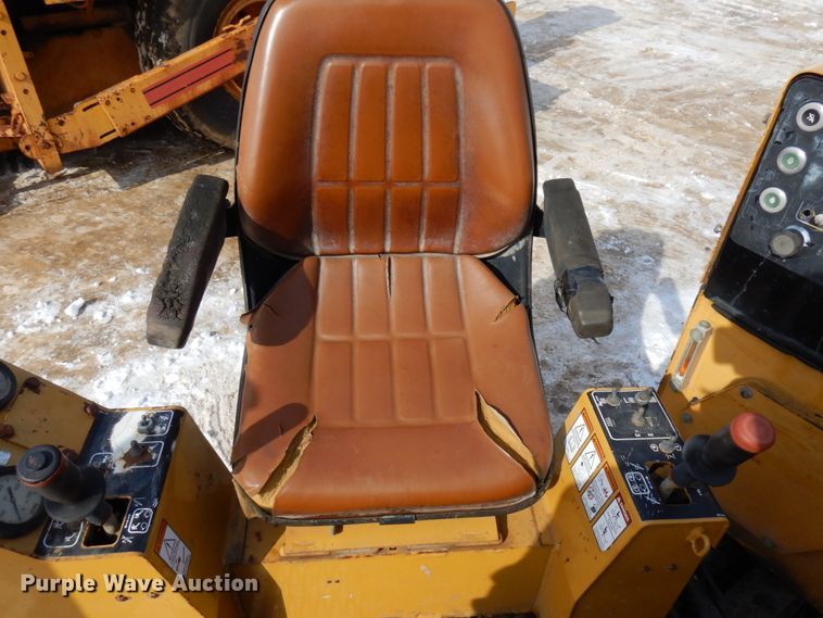 image for item HX9663 1999 Vermeer D10X15  directional boring unit