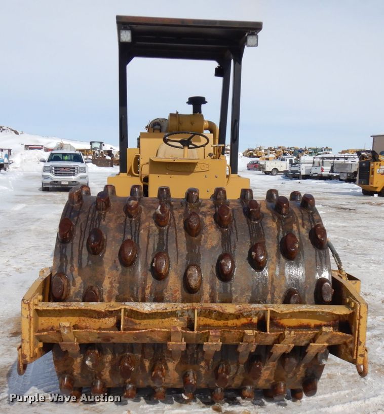 image for item HX9664 Tampo RP-16D  vibratory single drum roller