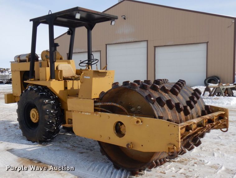 image for item HX9664 Tampo RP-16D  vibratory single drum roller