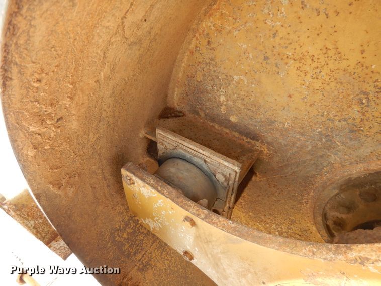 image for item HX9664 Tampo RP-16D  vibratory single drum roller