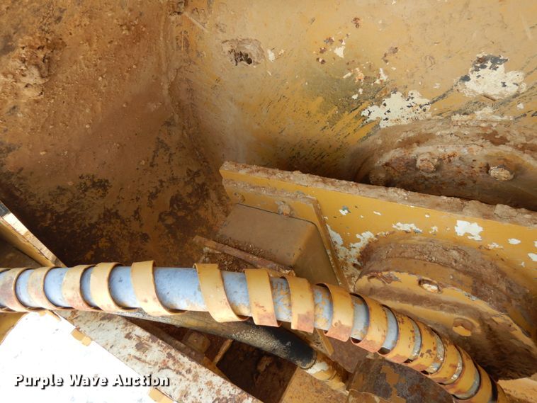 image for item HX9664 Tampo RP-16D  vibratory single drum roller