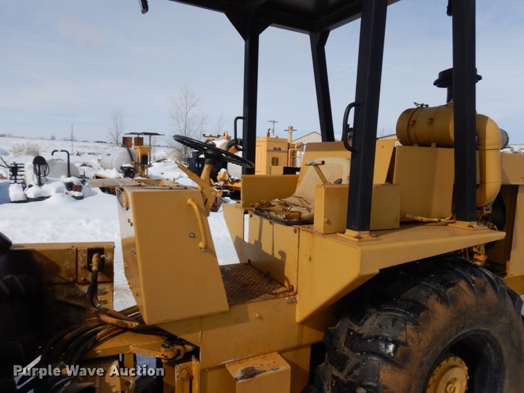 image for item HX9664 Tampo RP-16D  vibratory single drum roller