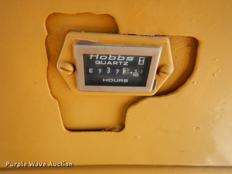 image for item HX9664 Tampo RP-16D  vibratory single drum roller