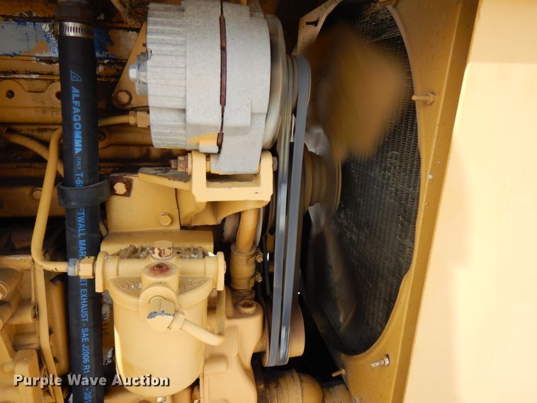 image for item HX9664 Tampo RP-16D  vibratory single drum roller