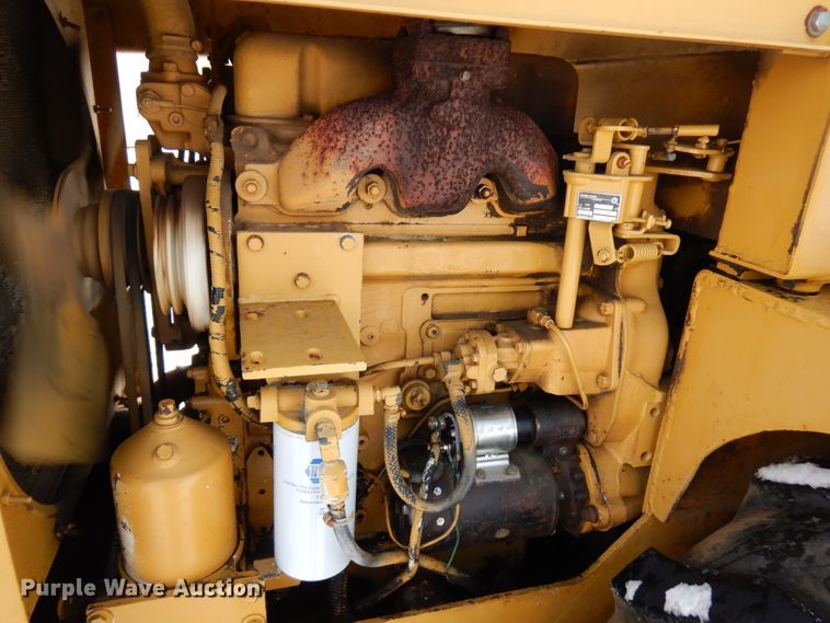 image for item HX9664 Tampo RP-16D  vibratory single drum roller