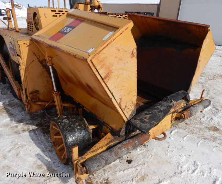 image for item HX9665 1988 Blaw Knox PF150  paver