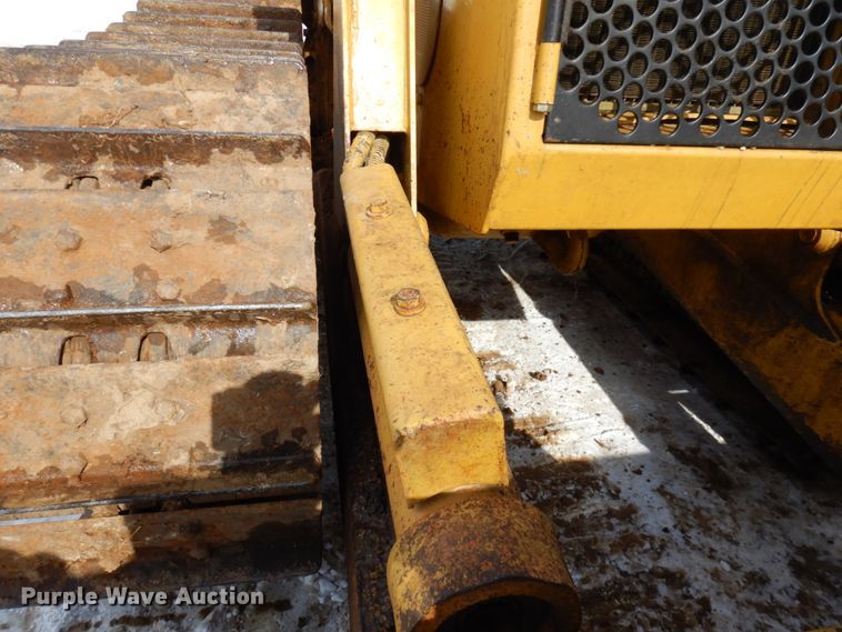 image for item HX9666 1988 Caterpillar D3C  dozer