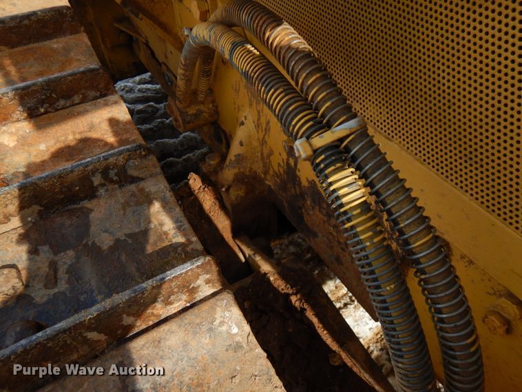 image for item HX9666 1988 Caterpillar D3C  dozer