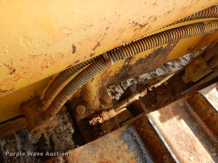 image for item HX9666 1988 Caterpillar D3C  dozer