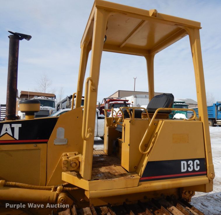 image for item HX9666 1988 Caterpillar D3C  dozer