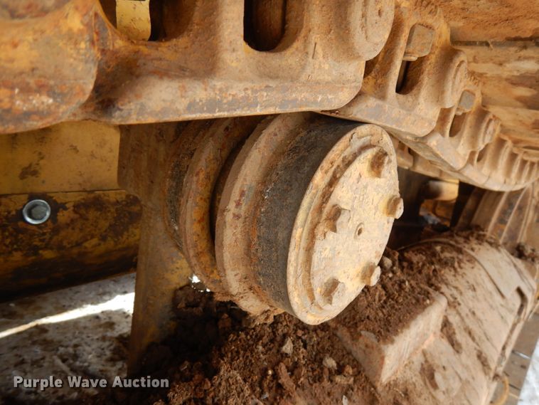 image for item HX9666 1988 Caterpillar D3C  dozer