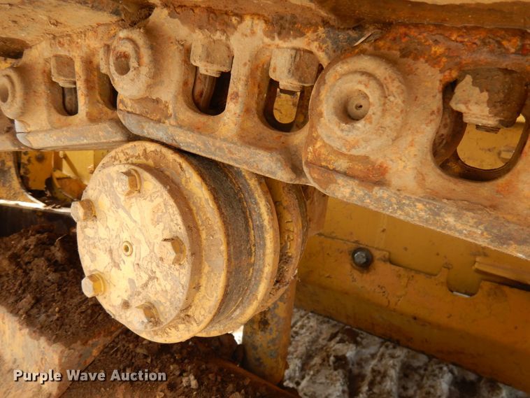 image for item HX9666 1988 Caterpillar D3C  dozer