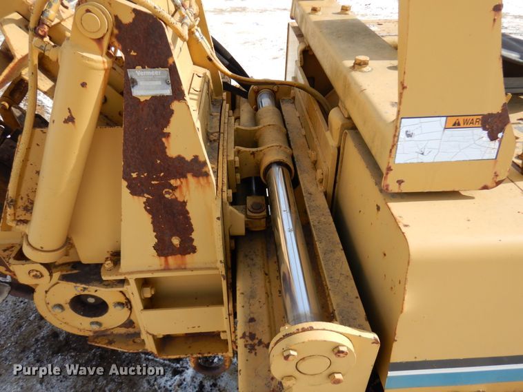 image for item HX9667 1994 Vermeer V4750  trencher