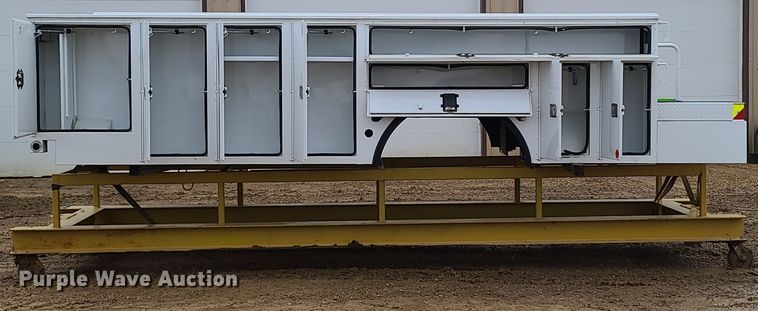 image for item HX9668 Dakota Bodies DK59541 utility bed