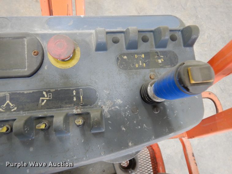 image for item IA9344 2007 JLG E300AJP  boom lift