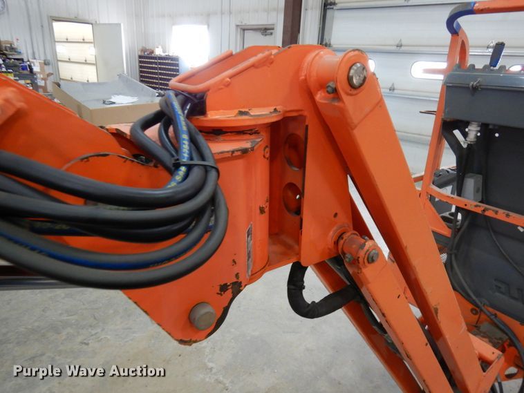 image for item IA9344 2007 JLG E300AJP  boom lift