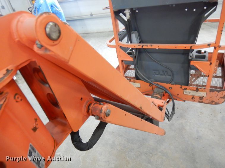 image for item IA9344 2007 JLG E300AJP  boom lift