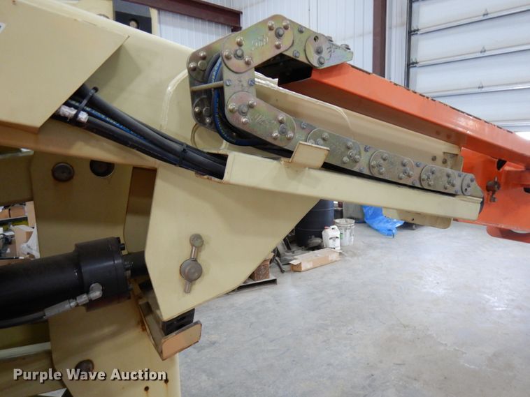 image for item IA9344 2007 JLG E300AJP  boom lift