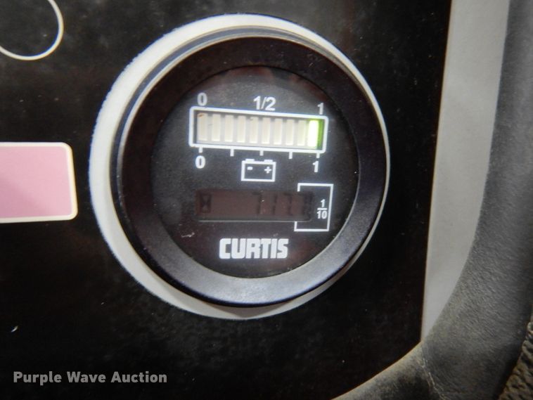 image for item IA9344 2007 JLG E300AJP  boom lift