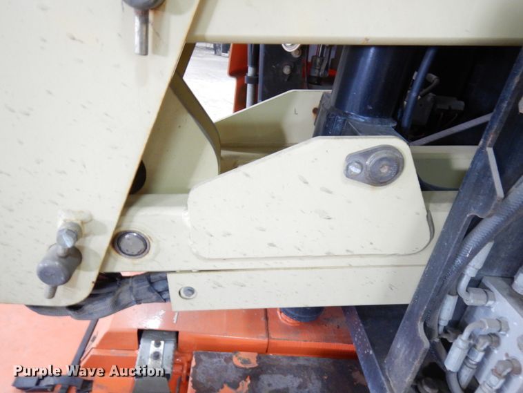 image for item IA9344 2007 JLG E300AJP  boom lift