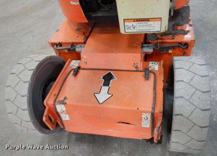 image for item IA9344 2007 JLG E300AJP  boom lift