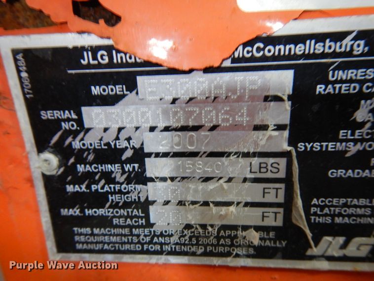 image for item IA9344 2007 JLG E300AJP  boom lift