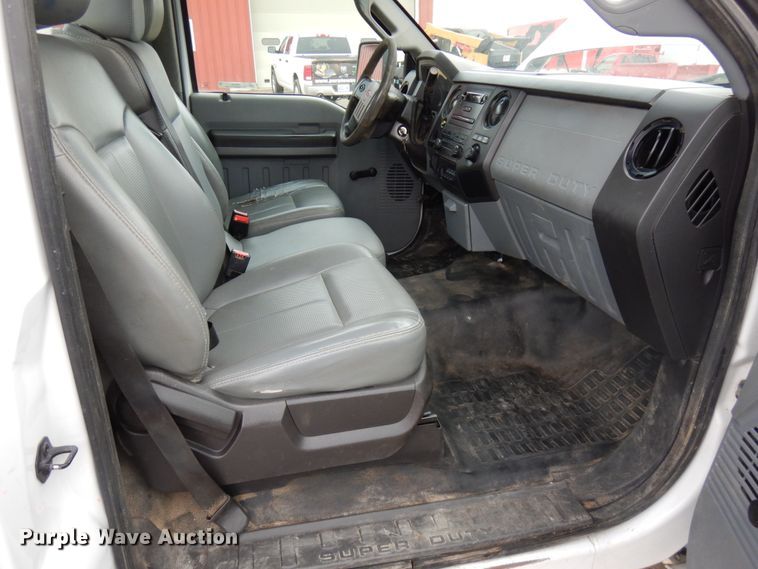 image for item IA9346 2012 Ford F450 Super Duty  utility / service truck