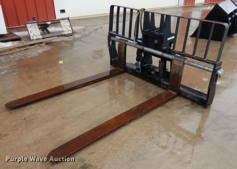 image for item IA9347 Gradall 9140-5079 6'L forks