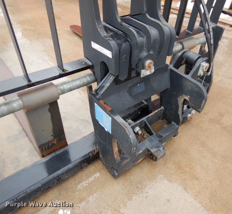 image for item IA9347 Gradall 9140-5079 6'L forks