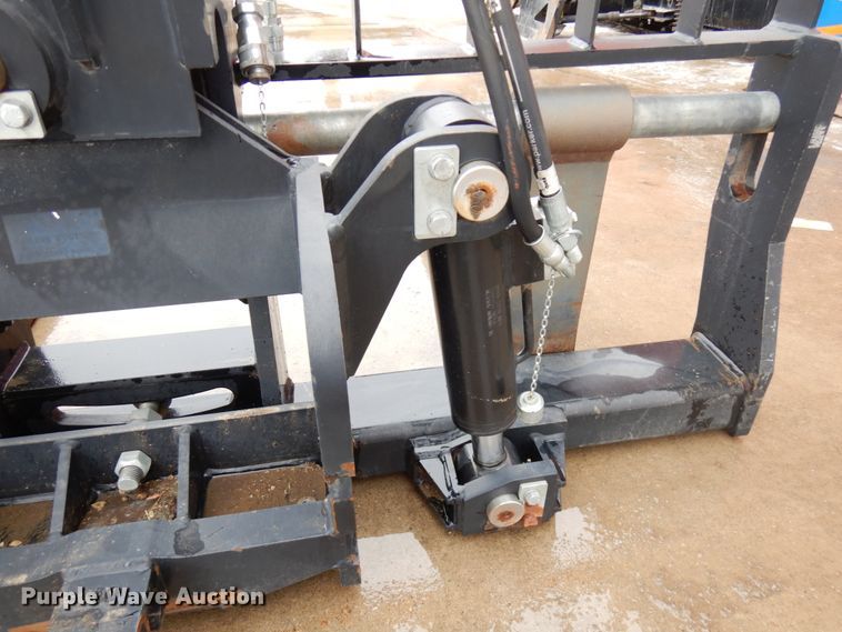 image for item IA9347 Gradall 9140-5079 6'L forks