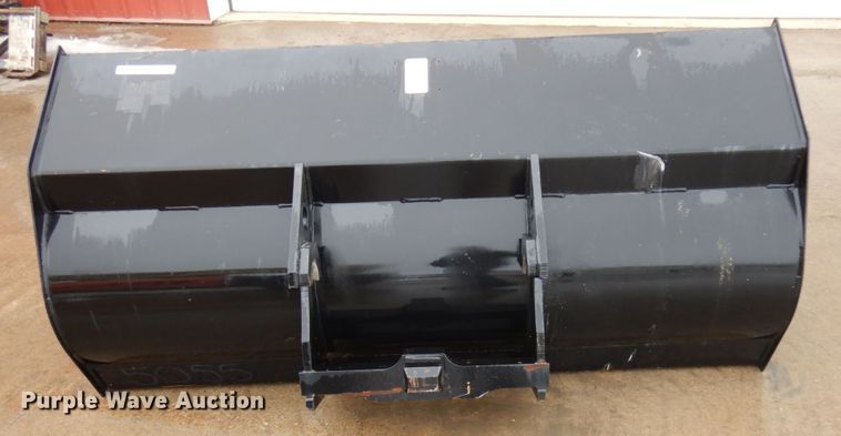 image for item IA9348 JLG 9140-5055 74"W bucket