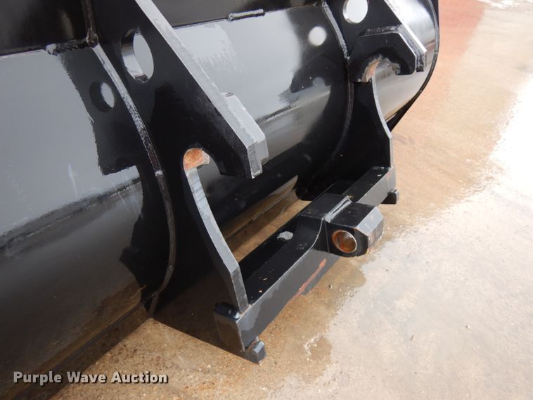 image for item IA9348 JLG 9140-5055 74"W bucket