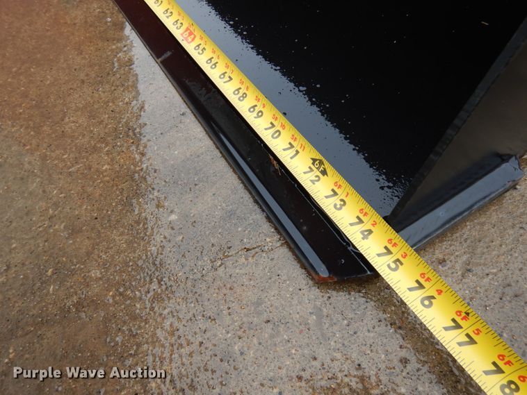 image for item IA9348 JLG 9140-5055 74"W bucket