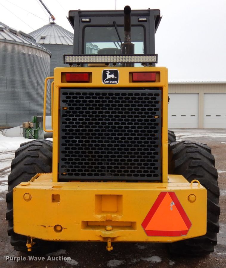 image for item IA9364 1989 John Deere 544E  wheel loader