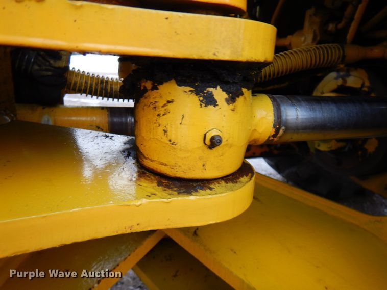 image for item IA9364 1989 John Deere 544E  wheel loader